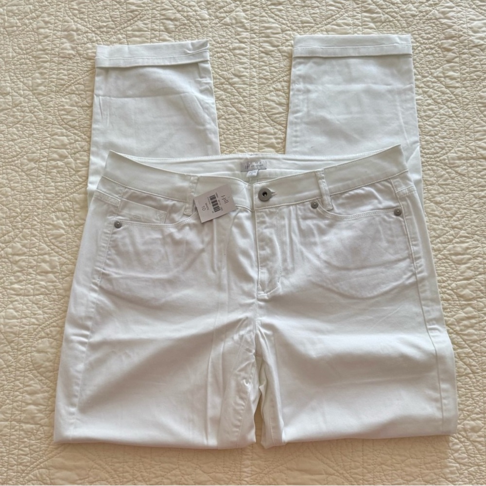 Vintage J. Jill Live In Chinos color White Size 10